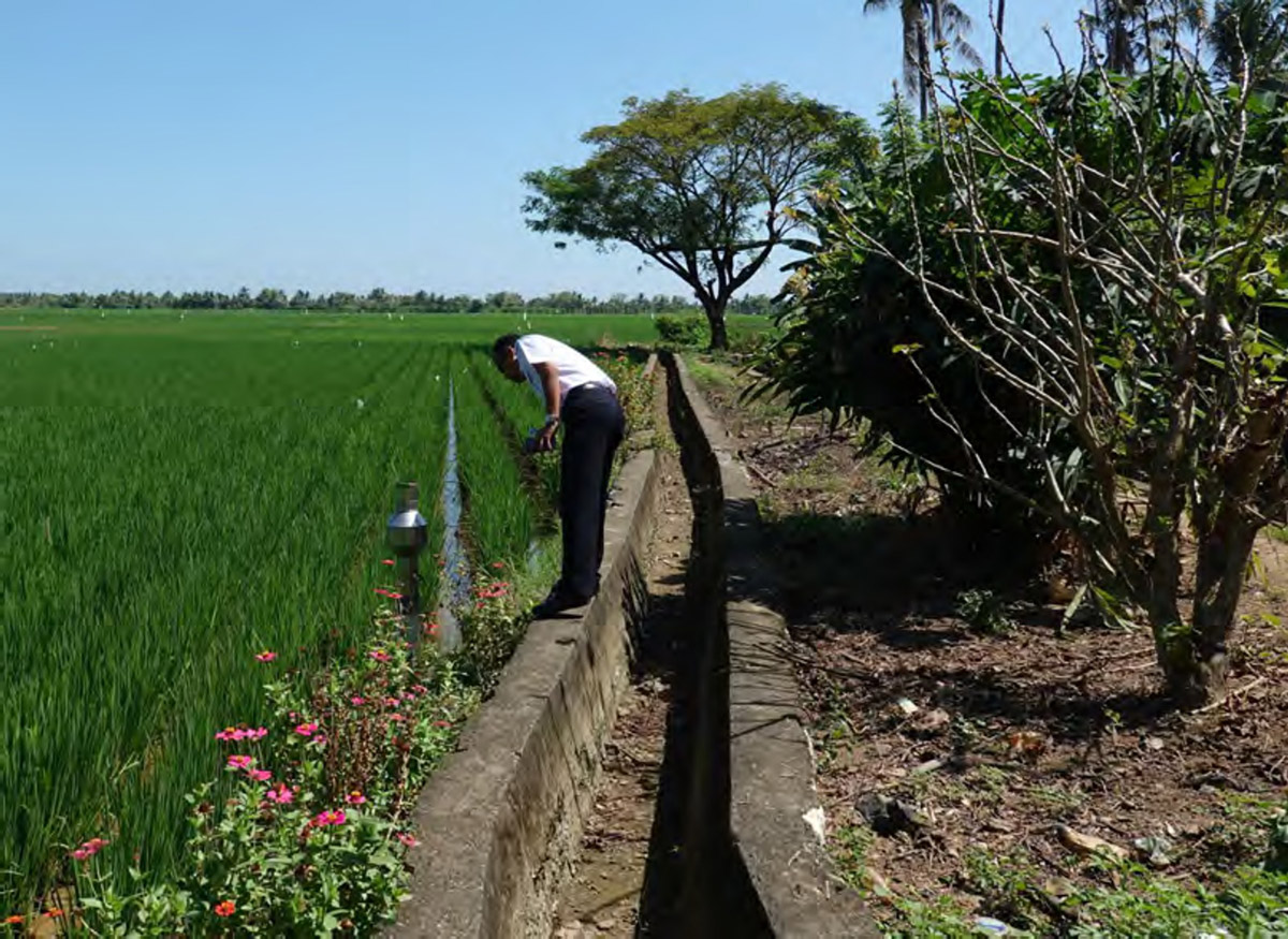 Rain post site visit and data collection in South Sulawesi.